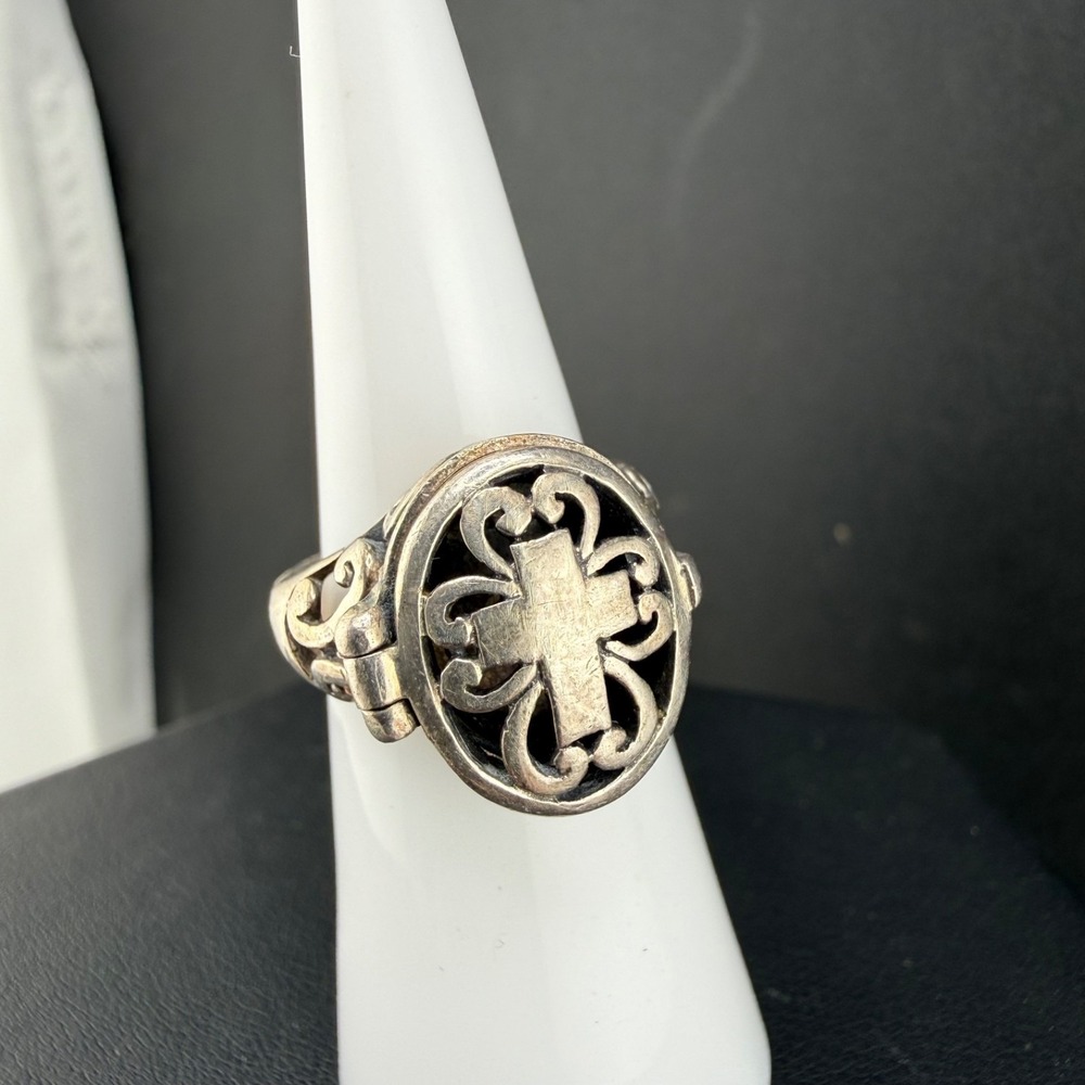 Vintage Sterling Silver Poison Ring Size 5